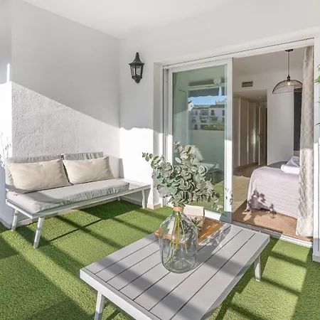 Vacation I Puerto Banus Apt, 24-7 Security, A Minute From The Marina, The Sea And Luxury Shopping Apartmán *