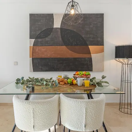 Vacation I Puerto Banus Apt, 24-7 Security, A Minute From The Marina, The Sea And Luxury Shopping Apartmán *