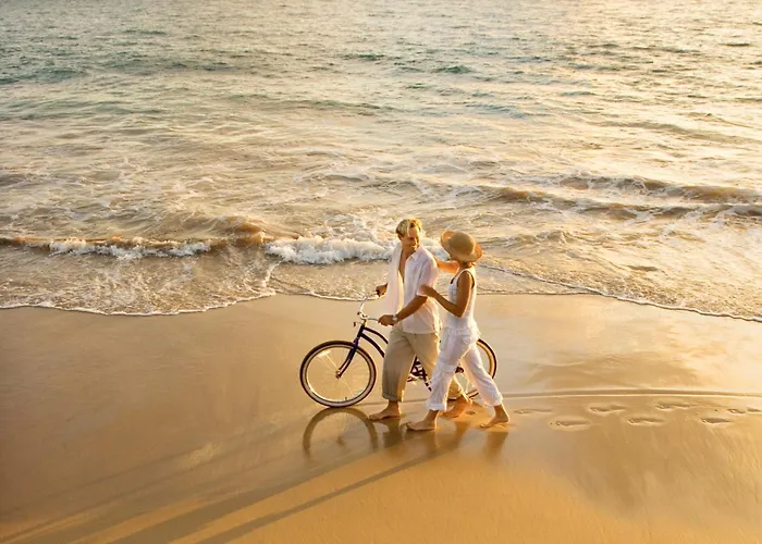 Vacation I Puerto Banus Apt, 24-7 Security, A Minute From The Marina, The Sea And Luxury Shopping *
