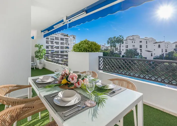 Vacation I Puerto Banus Apt, 24-7 Security, A Minute From The Marina, The Sea And Luxury Shopping *