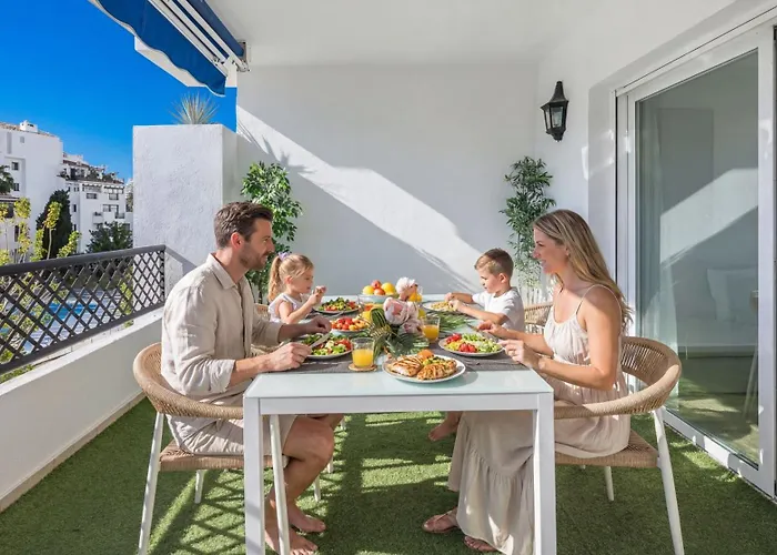 アパート Vacation I Puerto Banus Apt, 24-7 Security, A Minute From The Marina, The Sea And Luxury Shopping