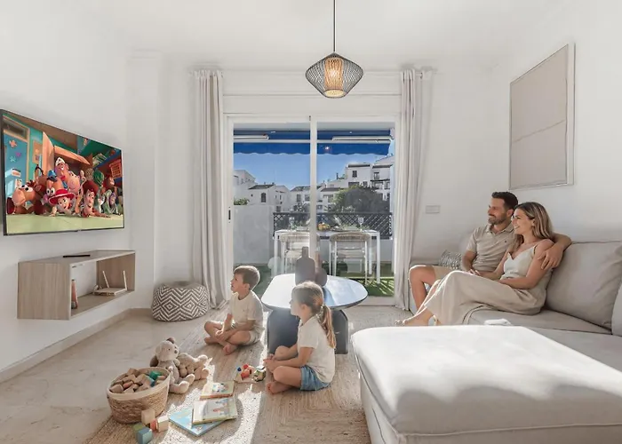 Vacation Marbella: Puerto Banus With Marina Access